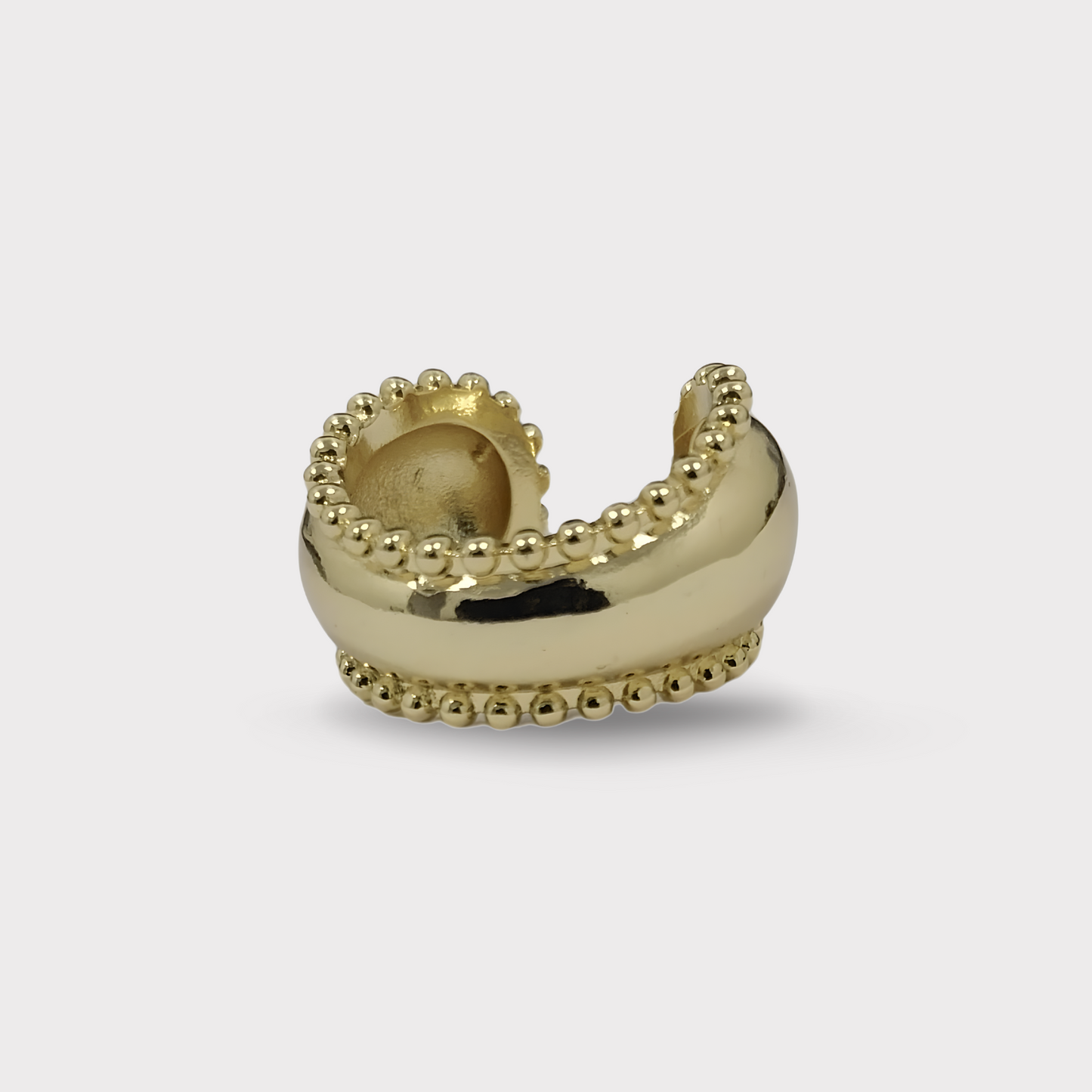 Ear cuff