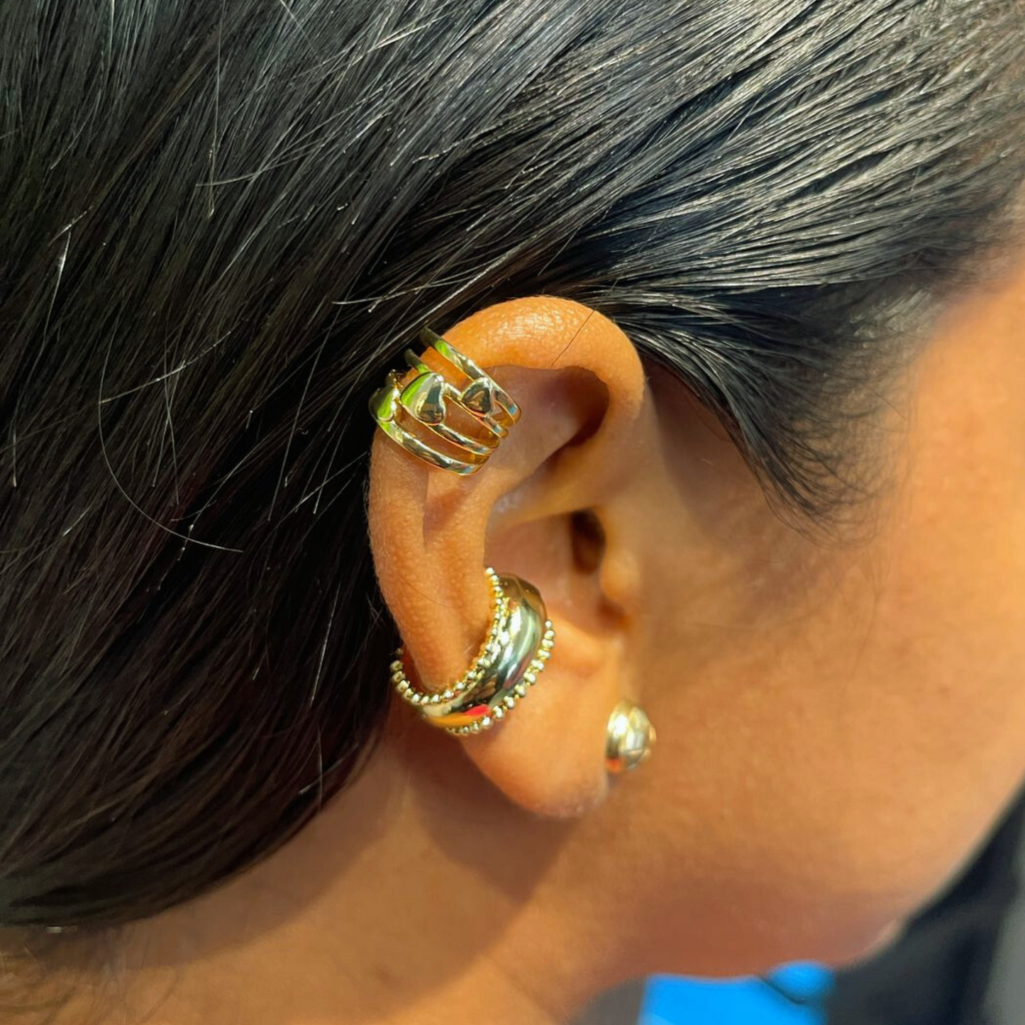 Ear cuff