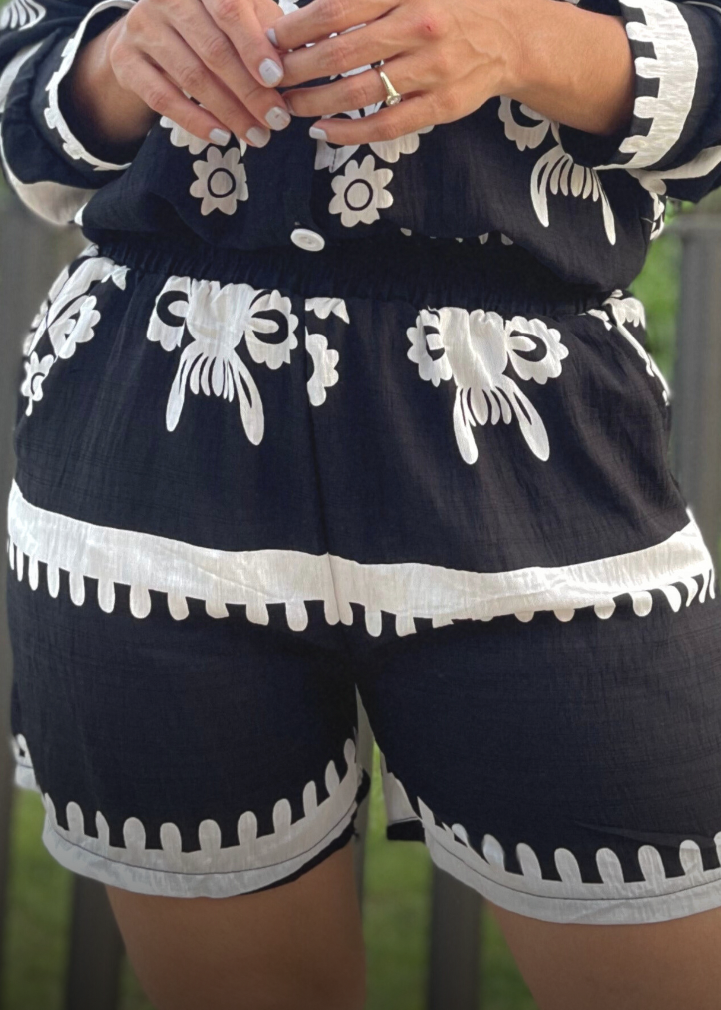 Short "Luna Black"